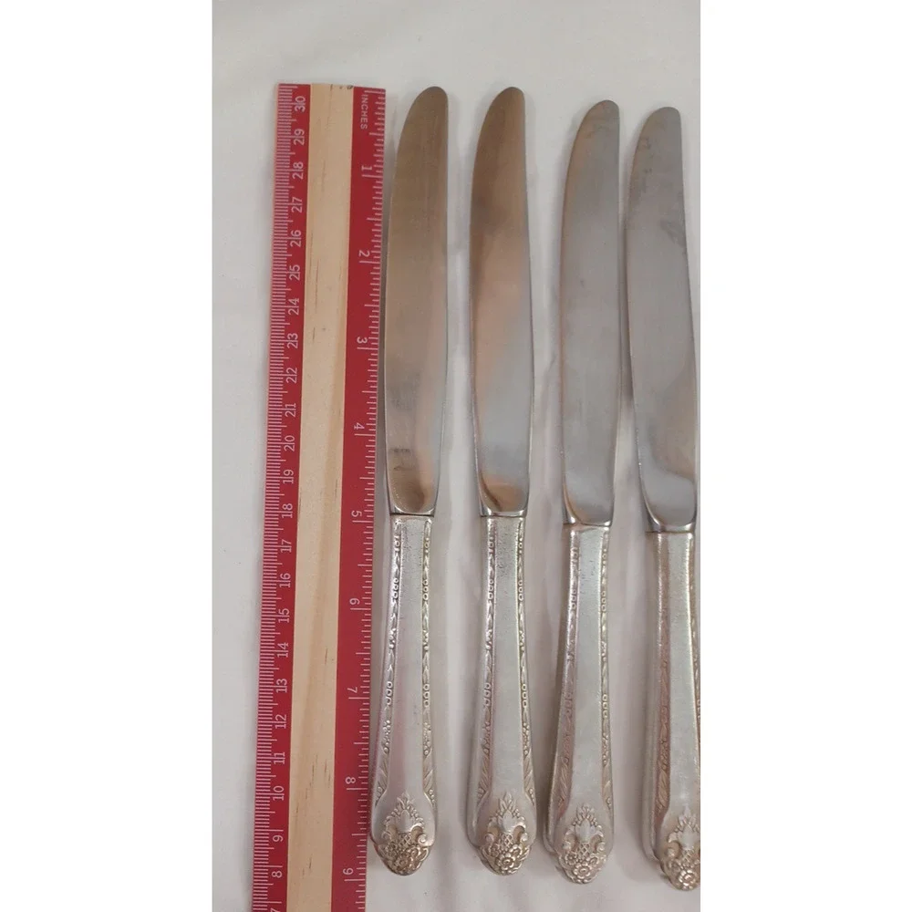 Holmes Edwards 8 VTG Lovely Lady Butter Knives Stainless Flatware 1937